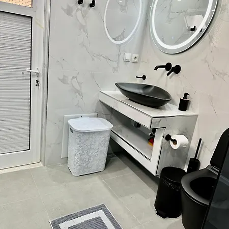 Apartment Ksanthi