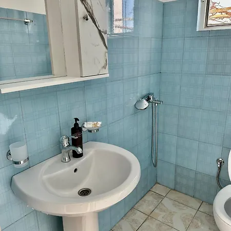 Ksanthi Apartment *