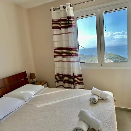 Apartment Ksanthi Himare